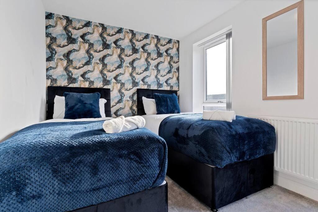 Luxury Birmingham City Centre Townhouse With Free Parking - Sleeps 4 - Perfect For Contractors, Business Travellers, Families And Other Groups - Near Bullring, Newstreet, Selfridges, Nec, Nia & Birmingham Airport Exterior foto